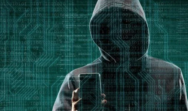 Пастка під виглядом Я не робот: хакери заражають ПК через понад 100 зламаних сайтів